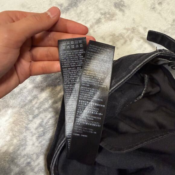 Authentic Balenciaga 2022 Baggy Jeans Sz L - Picture 8 of 8